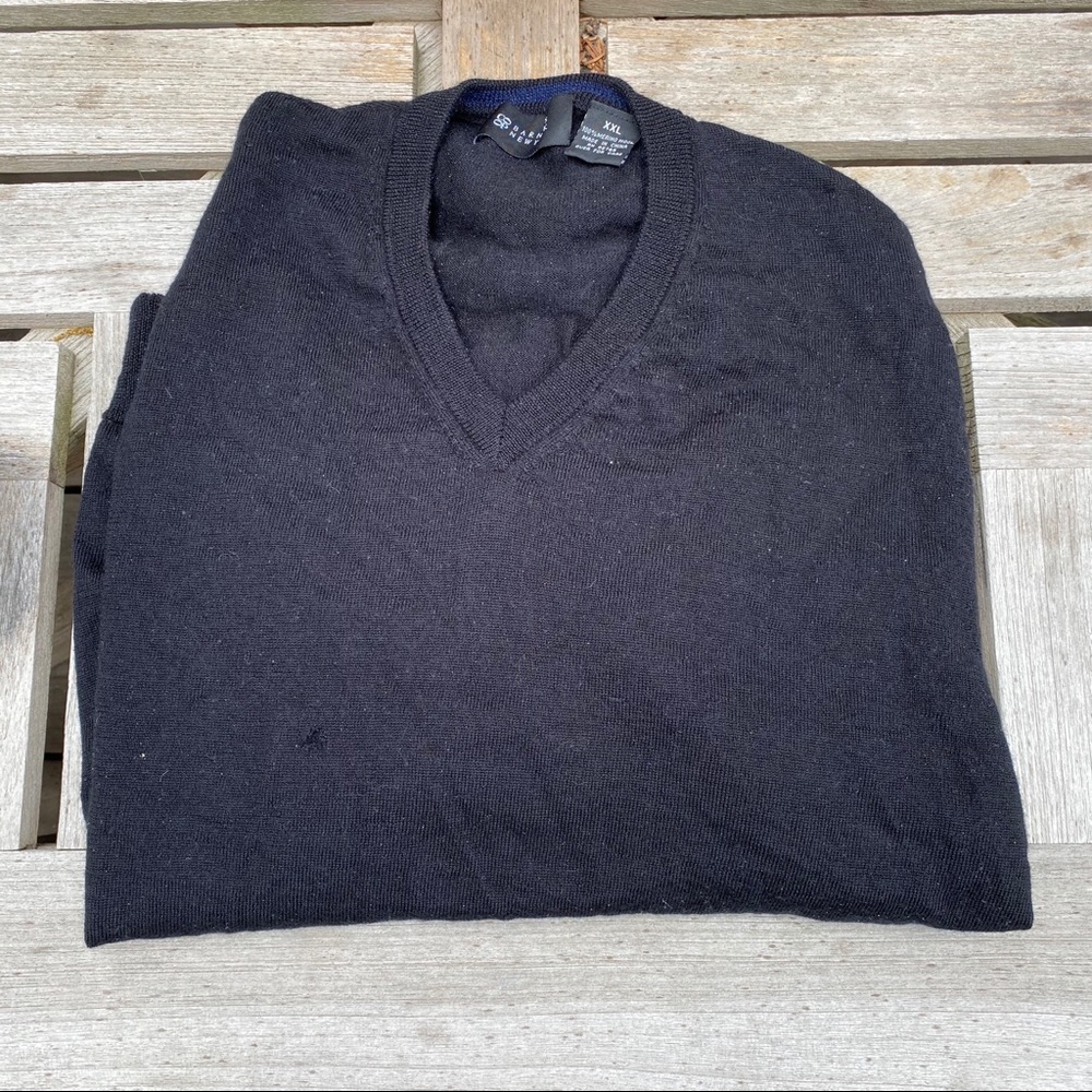 Barney’s NY XXL Merino Wool V neck knit sweater